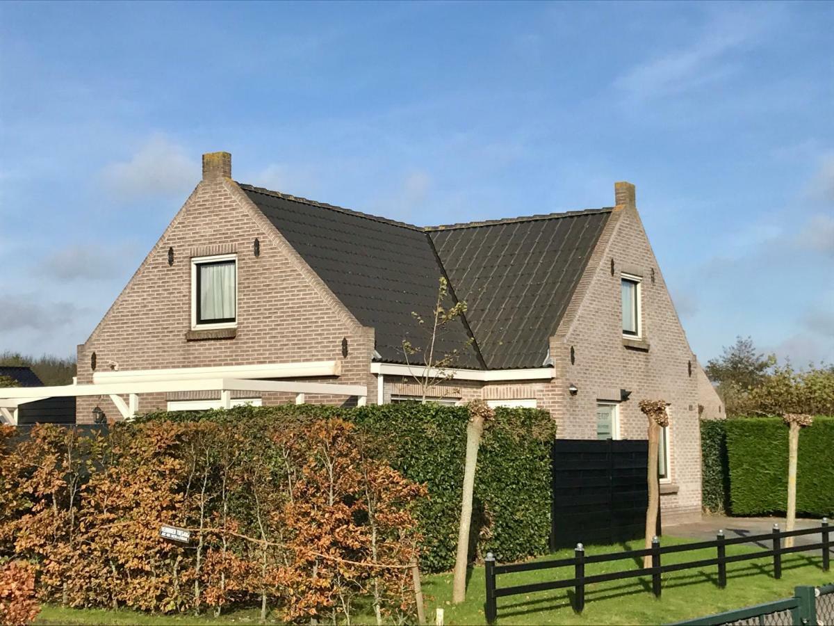 Stinswoning " Waadhoeke " Tzummarum Exterior foto